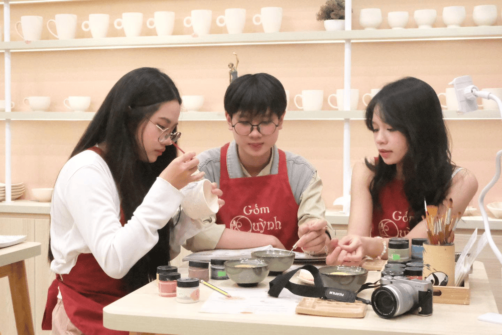 Gốm Quỳnh (Nguồn: Gốm Quỳnh).